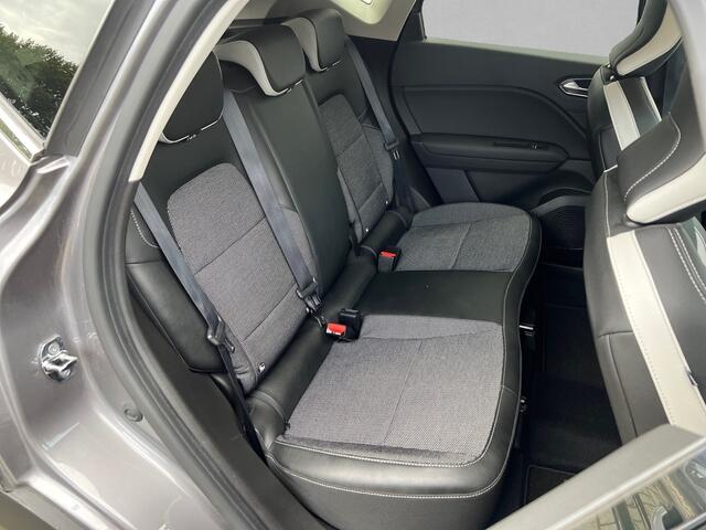 Renault CAPTUR 1.3 TCe 155 Intens EDC AUTOMAAT / NAVI / TREKHAAK