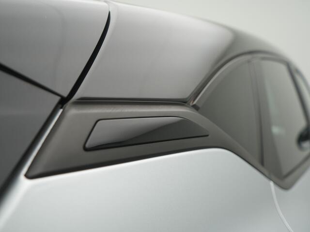 Renault CAPTUR TCe 140 Business Zen - RIJKLAARPRIJS - 140 pk! - 4 cilinder - Achteruitrijcamera - Dealeronderhouden