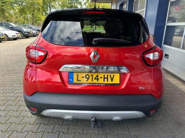 Renault CAPTUR 0.9 TCE XMOD TREKHAAK. CAMERA. NAVI. ALL.IN.