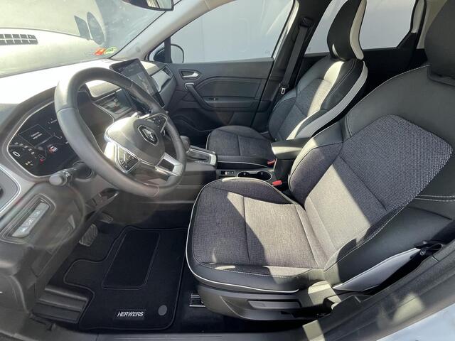 Renault CAPTUR 1.3 TCe 140 Intens Automaat / 100% Dealeronderhouden / Afneembare Trekhaak (Trekgewicht 1.500kg) / 360° Camera / Apple Carplay & Android Auto / Navigatie full map / Cruise- en Climate Control / Keyless Entry & Start /
