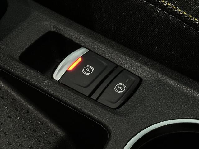 Renault CAPTUR 1.0 TCe 90 Techno | Navigatie 9,3" | Climate Control | Cruise Control | Lichtmetalen velgen 18" | Apple Carplay/Android Auto | Parkeersensoren voor, achter en achteruitrijcamera