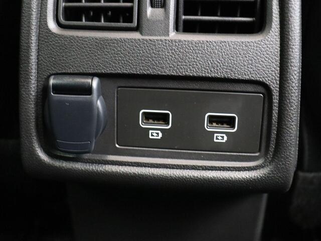 Renault CAPTUR 1.0 TCe 90 Techno | Navigatie | Achteruitrijcamera | Parkeersensoren rondom | Climate control |