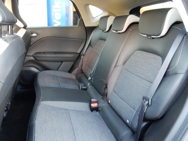 Renault CAPTUR 90PK TCe Intens | All season banden | Half leder | Nav | Trekhaak | Camera |