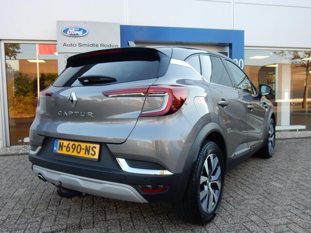 Renault CAPTUR 90PK TCe Intens | All season banden | Half leder | Nav | Trekhaak | Camera |
