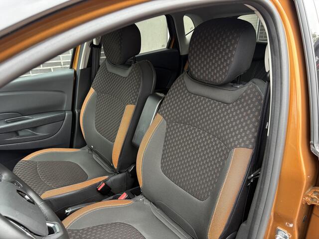 Renault CAPTUR 0.9 TCe Intens, navi, parkeerassist, climate/cruise