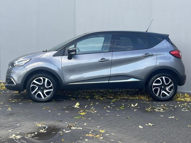 Renault CAPTUR TCe 120 EDC Xmod / Achteruitrijcamera / Verwarmde Voorstoelen / Navigatie full map / Keyless Entry & Start / Cruise- en Climate Control / Parkeersensoren voor en achter / Bluetooth / Radio