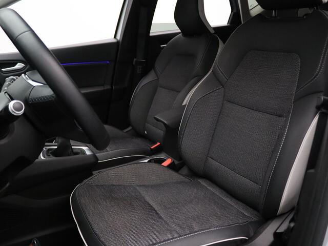 Renault CAPTUR 100pk TCe Intens Cruise | Climate | Carplay | Parkeersens. achter