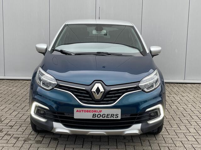 Renault CAPTUR 0.9 TCe Intens Navigatie, Climate Control, Keyless Entry, 17"Lm, Trekhaak, Achteruitrijcamera, Cruise Control