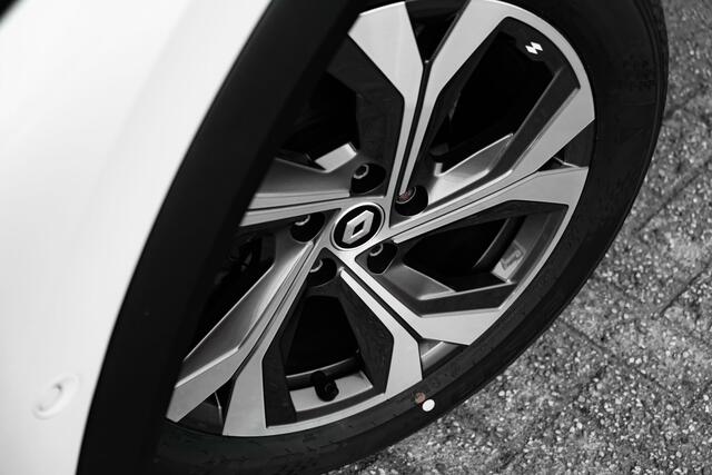 Renault CAPTUR TCe 140 PK R.S. Line | Schuifkanteldak | 360 graden camera | | incl. Bovag rijklaarpakket met 12 maanden garantie