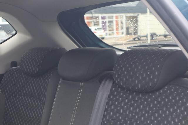 Renault CAPTUR 0.9 TCe Intens | Trekhaak | Cruise | Lichtmetaal