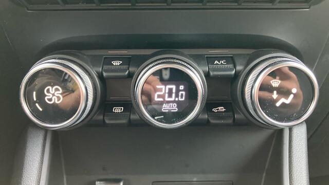 Renault CAPTUR 1.3 TCe 140 Intens