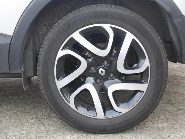 Renault CAPTUR 1.2 TCe Xmod | LEDEREN BEKLEDING | TREKHAAK |