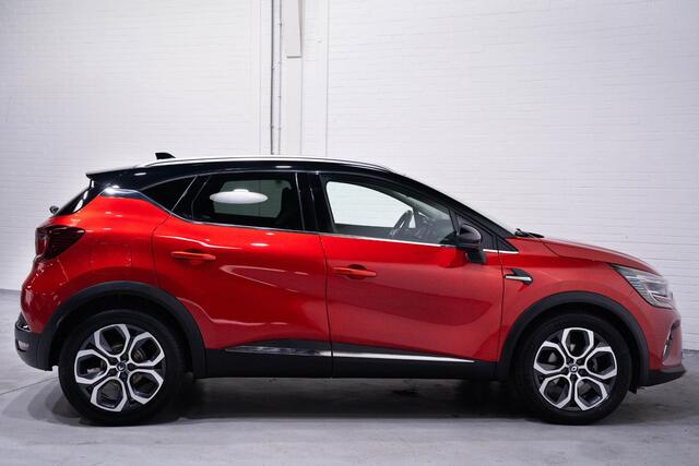 Renault CAPTUR 1.3 TCe 140 pk Intens Automaat Navi, Camera Dak Zwart, Chrome Dakrails, 18" LMV, PDC V+A