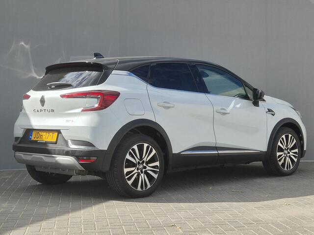 Renault CAPTUR 1.6 E-Tech Plug-in Hybrid 160 Initiale Paris / Automaat / Apple Carplay Android Auto / Rondomzicht camera / Stuur-, en Stoelverwarming / Keyless Entry/Start / Navigatie /