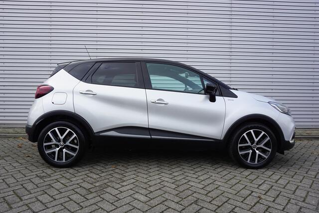 Renault CAPTUR 1.3 TCe Version S AUTOMAAT - Airco / Navi / Cruise / Camera / Stoelverw. / Trekhaak