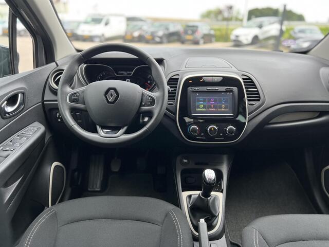 Renault CAPTUR 0.9 TCe Limited | Trekhaak | All-Season | Navigatie | Key-less | Stoelverwarming | Parkeersensoren | DAB | Lichtmetaal | Cruise Control | Airco |
