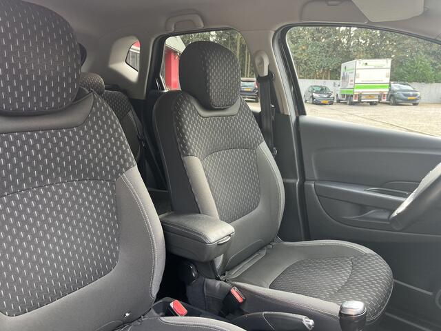 Renault CAPTUR 0.9 TCe Intens Incl. Beurt & All Season