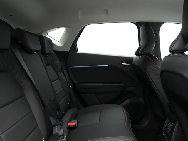 Renault CAPTUR 1.6 E-Tech Initiale Paris Plug In Hybrid 160pk Dealer O.H PHEV | Adaptive Cruise | 360 Camera | Lederen Sportstoelen Verwarmd | Stuur Verwarmd | Blis | Keyless | Navigatie | DAB | 18"L.M |