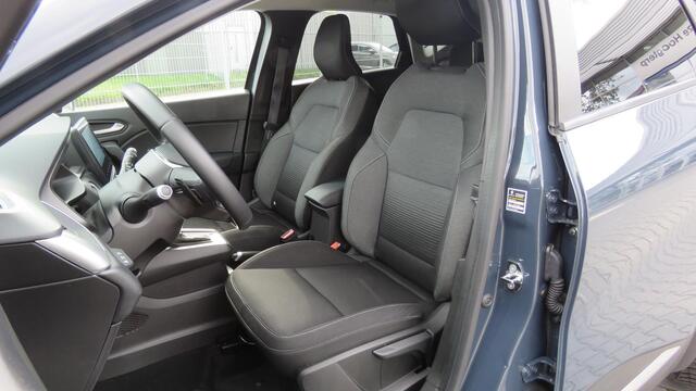 Renault CAPTUR 1.3 TCe 140 Intens AUTOMAAT, Keyless, DAB, Navi,1500KG TREKGEWICHT, Stoelverw., ECC, 57109 km !!