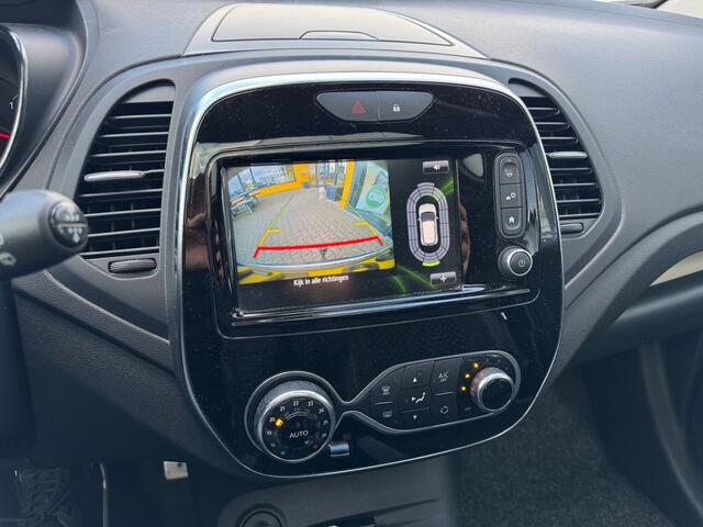 Renault CAPTUR 1.3 TCe150 pk Aut. Intens - Pan dak - camera - dode hoek det.