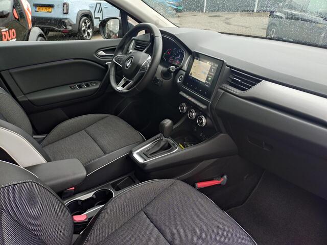 Renault CAPTUR 1.3 TCe 140 Intens AUTOMAAT / TREKHAAK / NAVIGATIE incl. APPLE & ANDROID CARPLAY / CLIMATE CONTROL / PARKEERSENSOREN EN CAMERA