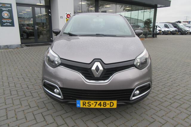 Renault CAPTUR 0.9 TCe Expression, Navigatie, PDC, 4 Seizoenenbanden