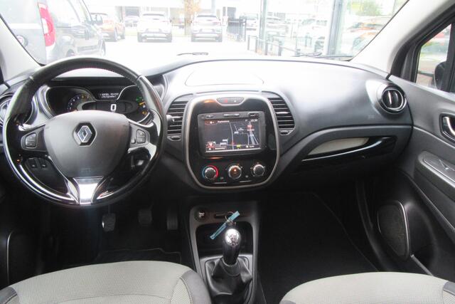 Renault CAPTUR 0.9 TCe Expression, Navigatie, PDC, 4 Seizoenenbanden
