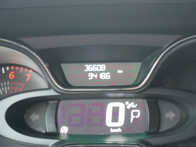 Renault CAPTUR 1.2 TCE INTENS **Clima//Navi//Lm **