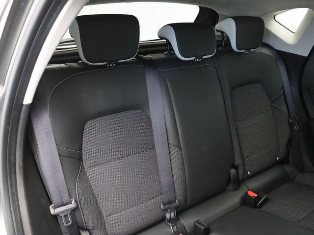 Renault CAPTUR 1.6 E-Tech full hybrid 145pk techno | Grootscherm navigatie | Digitaal dashboard | Achteruitrijcamera | Parkeersensoren voor/achter |