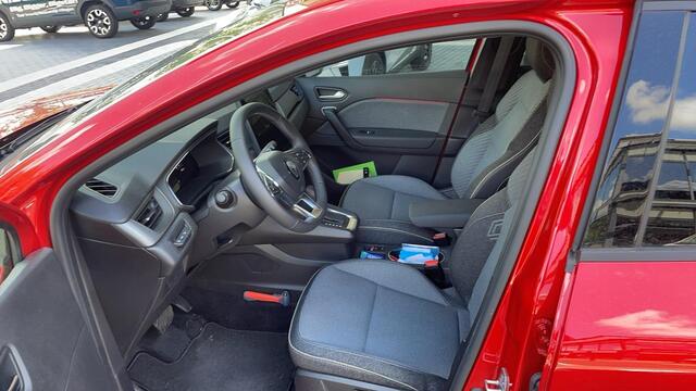 Renault CAPTUR 1.6 E-Tech full hybrid 145 techno