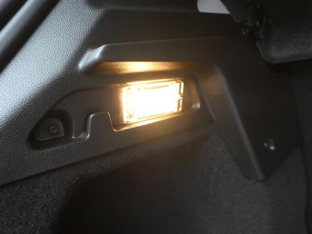 Renault CAPTUR 1.3 TCe 140 Edition One Automaat, Navi, Bose Audio