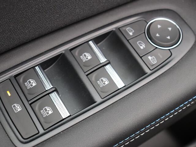 Renault CAPTUR 1.8 E-Tech full hybrid 160pk esprit Alpine | Stoel- en stuurwielverwarming | Harman kardon | Elek. bedienbaar panoramadak |