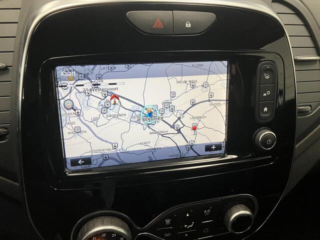 Renault CAPTUR 0.9 TCe Intens / Navigatie / Camera / 17 Inch Wielen / Climate Control / Cruise Control / Dode Hoek Detectie /