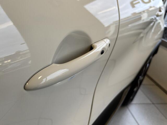 Renault CAPTUR 1.3 TCe *** BOMVOL *** PANODAK - TREKHAAK - DODE HOEK - NAVI enzovoort