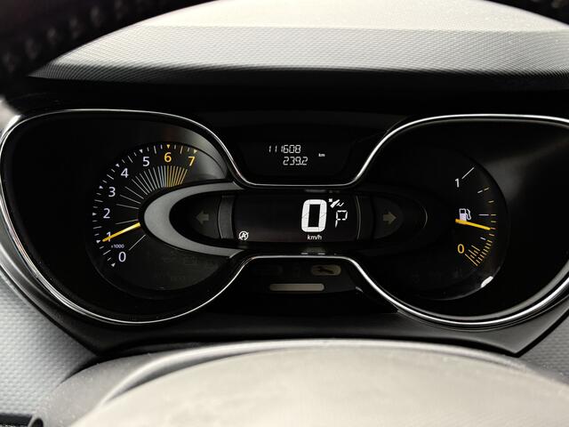 Renault CAPTUR BWJ 2016 | 1.2TCe 119PK Dynamique AUTOMAAT | TREKHAAK | CLIMA | NAVI | CAMERA A | PDC | PRIVACY GLASS |