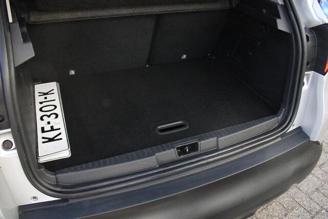 Renault CAPTUR 1.2 TCe Expression | TREKHAAK | PARKEERSENSOREN | NAVI