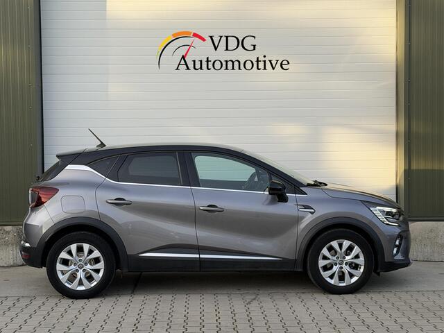 Renault CAPTUR 1.3 TCe 140 Intens / Clima / Navi / 17" / Camera / Two Tone / Carplay / Sensoren voor