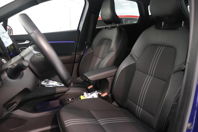 Renault CAPTUR 1.6 E-Tech full hybrid 145 E-Tech engineered | BOSE audio | Camera | Adaptieve cruise control | Stoelverwarming | LED koplampen | Smartphone intergratie |