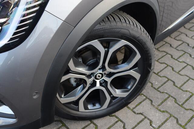 Renault CAPTUR 1.3 TCe 140 Techno | 360 Camera | DAB | Cruise |