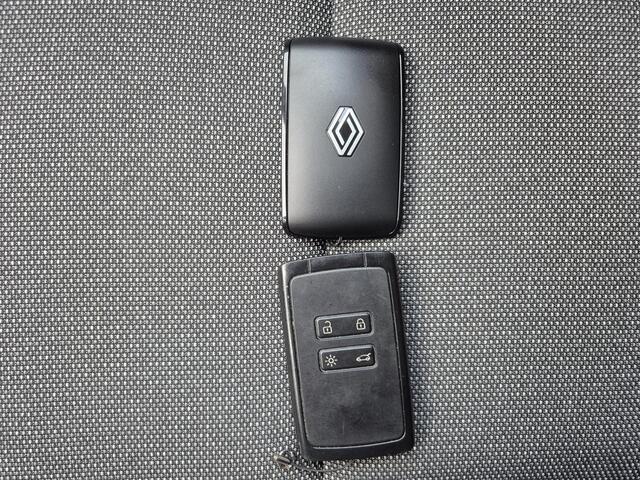 Renault CAPTUR 1.3 mild hybrid 160 techno Automaat / Allseason banden / Fabrieksgarantie tot 08-2026 / Pack winter / Pack Driving / Apple Carplay Android Auto / Trekgewicht 1200 kg / Adaptief CC / Draadloze telefoon lader /