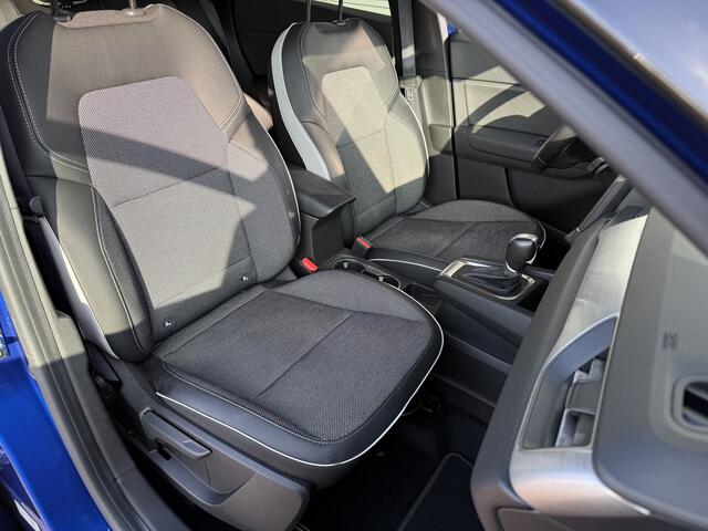 Renault CAPTUR Intens Tce 130 EDC automaat | trekhaak | camera | 18" velgen | tijdelijk gratis Top Afleverpakket twv Eur 695