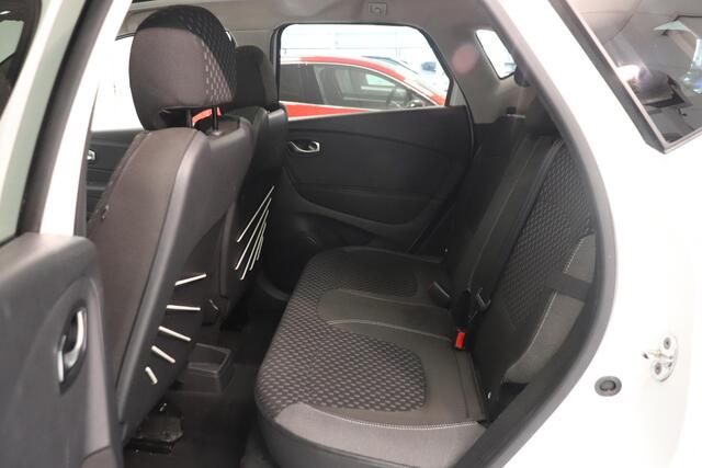 Renault CAPTUR 0.9 TCe Intens | Panoramadak | Camera | Climate control | Cruise control | Navigatie | AndroidAuto | Navigatie |