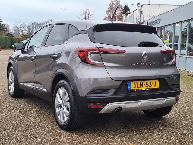 Renault CAPTUR 1.3 TCe 130 Intens AUTOMAAT Navi/ Climate control/Stoelverwarming/Parkeersensoren/Nieuwe banden