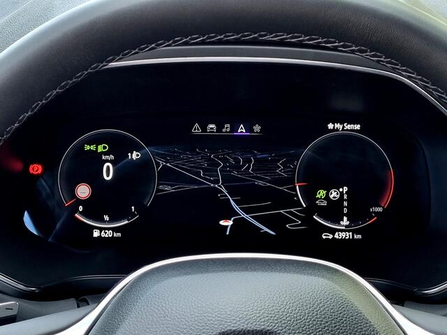 Renault CAPTUR 1.3 mild hybrid 160 techno Automaat / 1500KG Trekgewicht / Navigatie / Camera / Cruise Control Adaptief / Draadloze Telefoonlader /