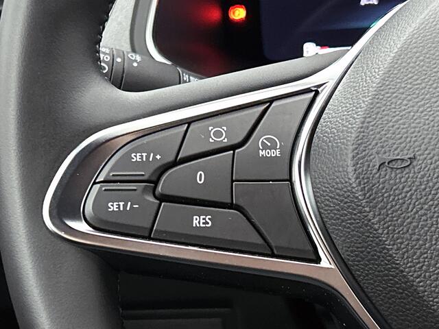 Renault CAPTUR 1.6 E-Tech full hybrid 145 techno Carplay, cruise, navi