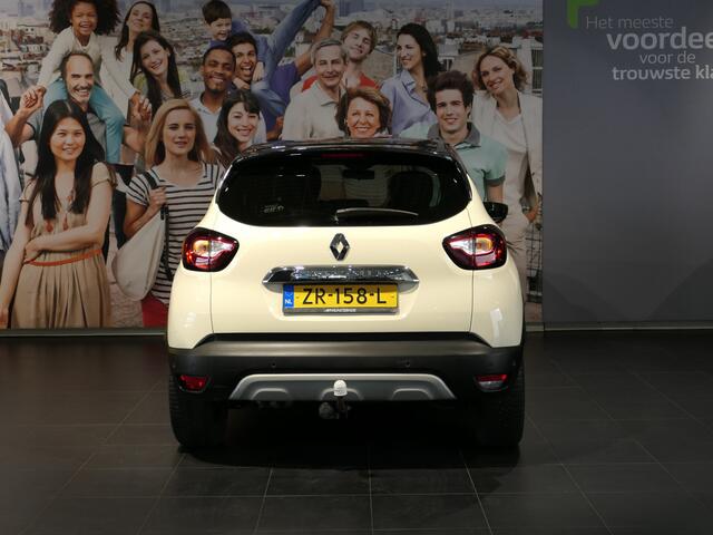 Renault CAPTUR 1.3 TCe Intens *AUTOMAAT* *Incl. Easy Life Pack* - Trekhaak, camera, dodehoek, parkeer assistent, sensor v+a