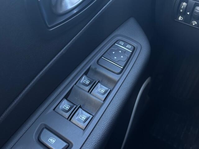 Renault CAPTUR TCe 90 Zen Navi Parkeersensoren Trekhaak