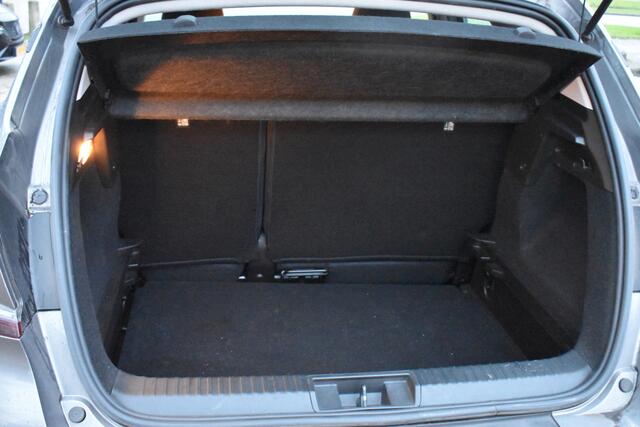 Renault CAPTUR 1.0 TCe 90 Zen 1e Eigenaar | Carplay Navigatie | 100% Onderhouden | 12 mnd BOVAG garantie | Whatsapp 06-53188999