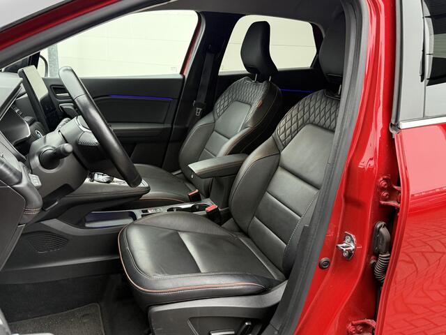 Renault CAPTUR 1.6 E-Tech Hybrid 145 Initiale Paris (Hoge instap) Trekhaak | Camera | Leder | Winter Pack | Navigatie | Dealer Onderhouden