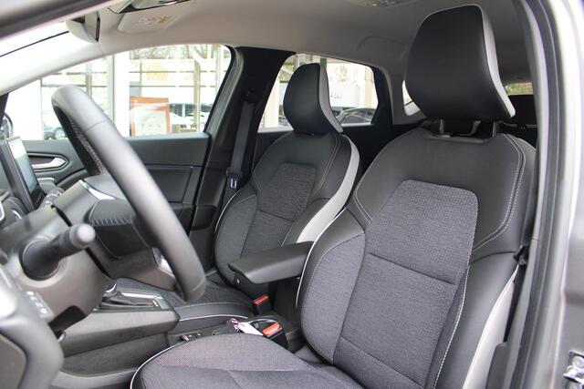 Renault CAPTUR 1.6 E-Tech plug-in hybrid 160 techno Automaat | Achterruitrij Camera |